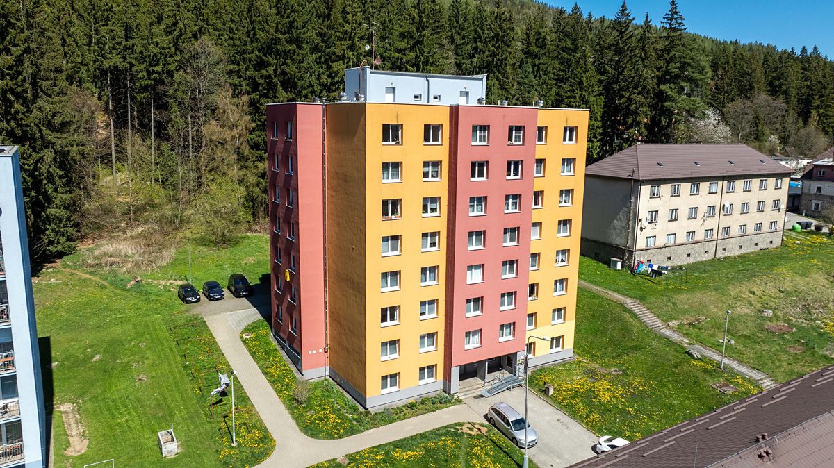 Pronájem bytu 1+1 55 m², Loučovice – fotka 1 z 3