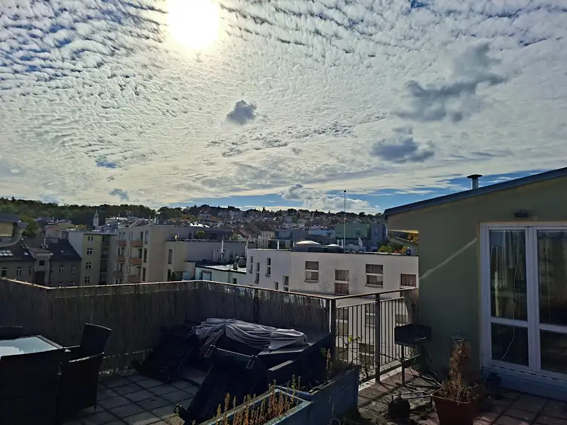 Pronájem bytu 2+kk 66 m², Praha – náhled fotky 3
