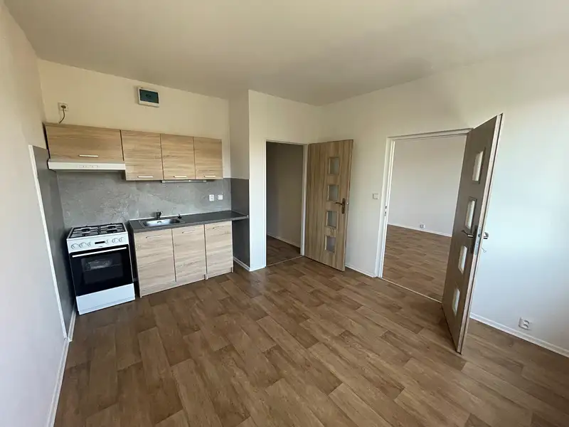 Pronájem bytu 1+1 37 m², Děčín – náhled fotky 2