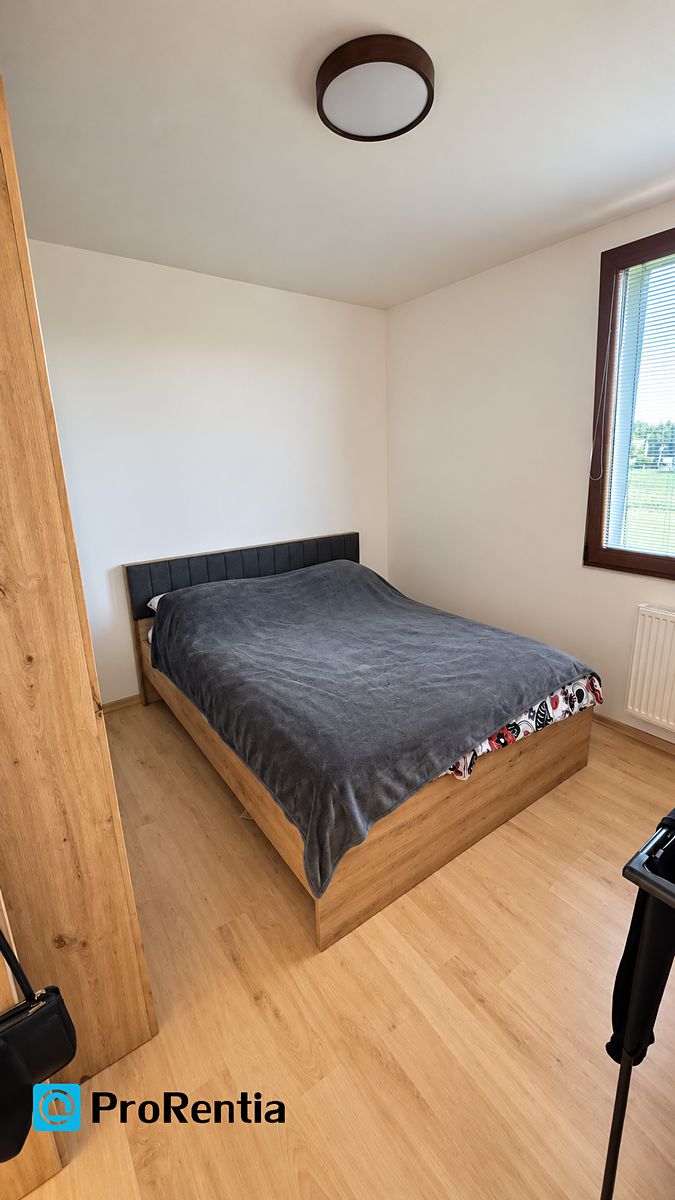 Pronájem bytu 2+kk 55 m² – fotografie 3