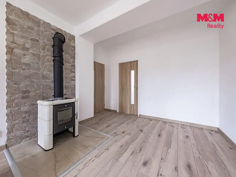 Pronájem bytu 2+1 55 m², Tochovice – náhled fotky 3