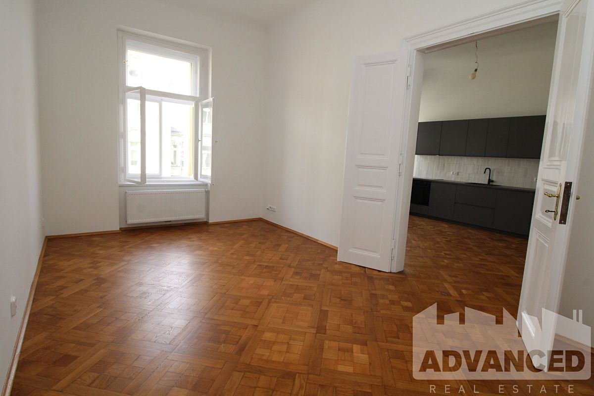 Pronájem bytu 3+kk 82 m², Praha – fotka 1 z 3