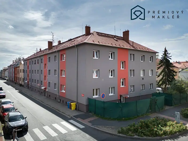 Prodej bytu 2+1 58 m², Chomutov – náhled fotky 1