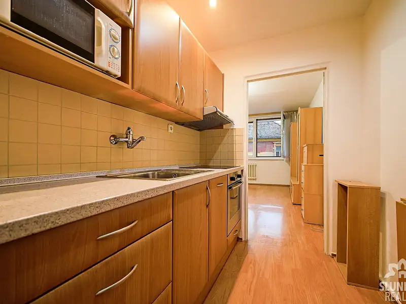 Pronájem bytu 1+kk 28 m², Jindřicha Pruchy, Uherské Hradiště