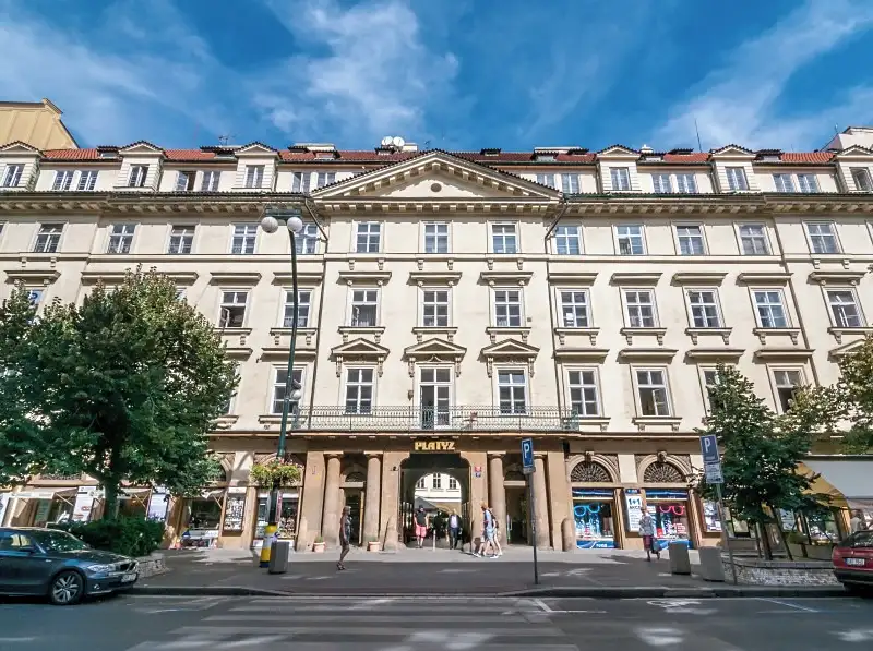 Pronájem bytu 5+kk 155 m², Praha – náhled fotky 2
