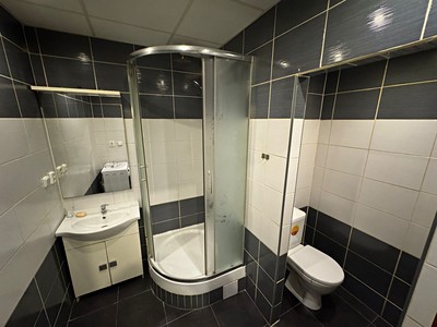 Квартира 1+kk в оренду, 35 м² (2 з 13)