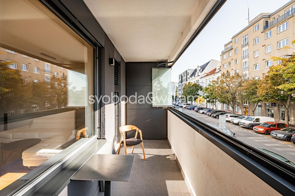 Prodej bytu 2+kk 58 m², Praha – fotka 1 z 3