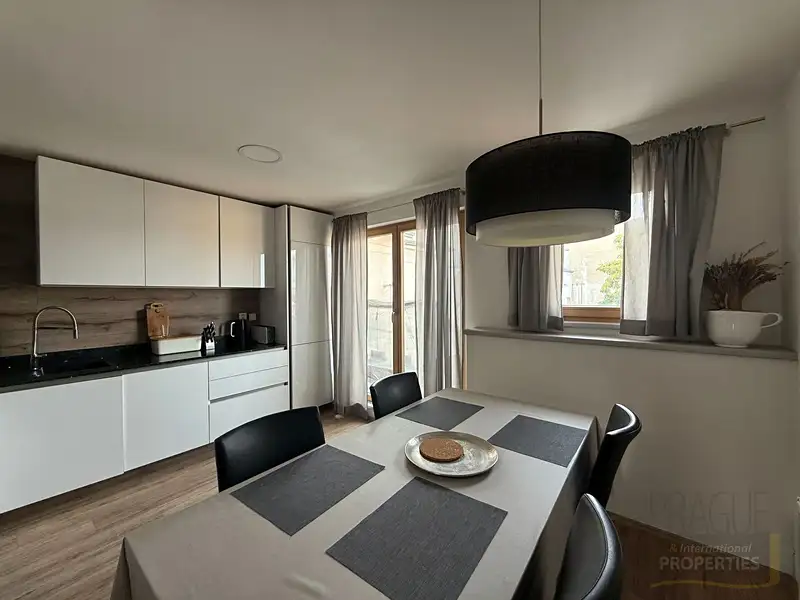 Prodej bytu 2+1 110 m², Sokolovská, Praha 8 – Libeň