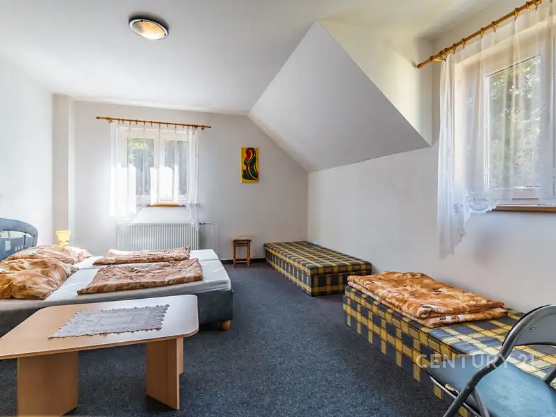 Prodej ubytovacího zařízení 1310 m², Roztoky – náhled fotky 1