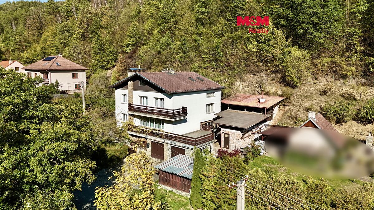 Prodej rodinného domu 396 m², pozemek 1116 m², Doubravník – fotka 1 z 3
