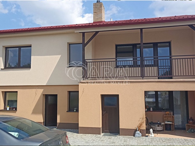 Pronájem bytu 4+1, 90 m² (24 z 28)