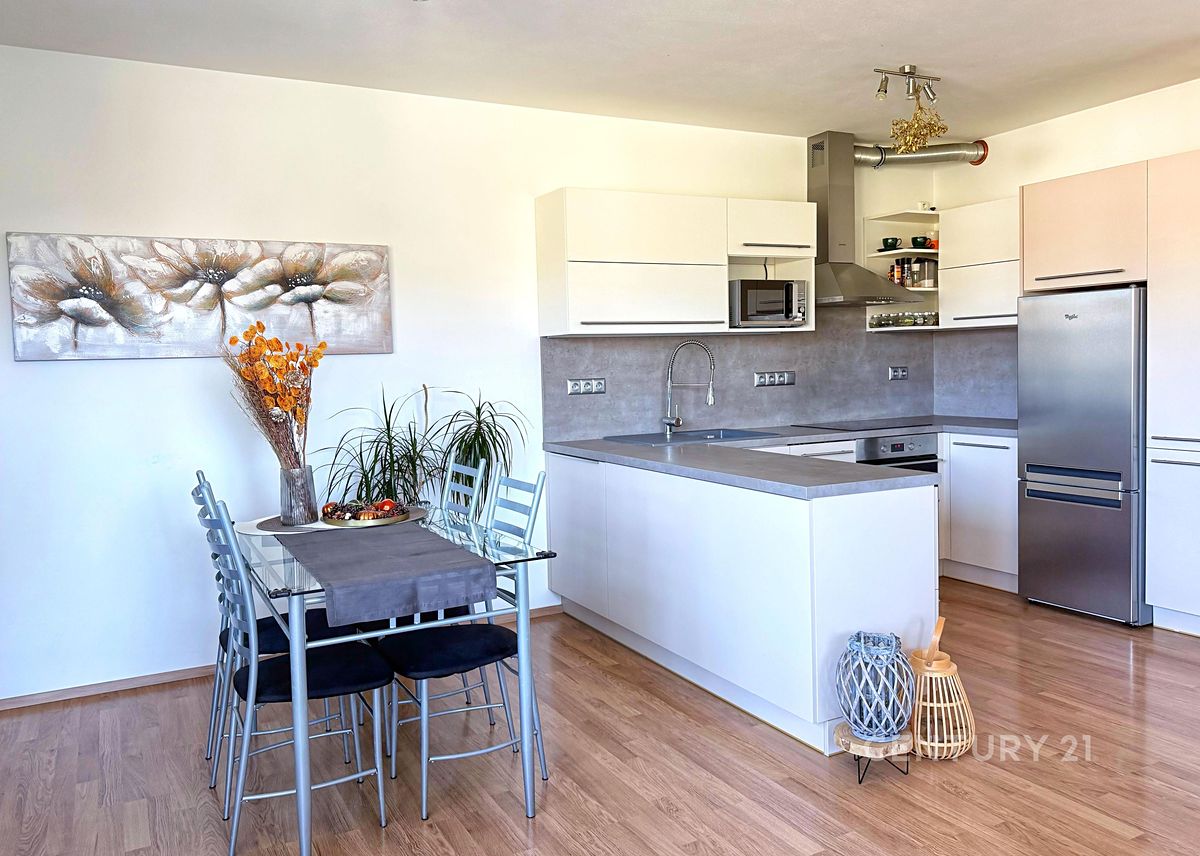 Prodej bytu 3+kk 78 m² – fotografie 3