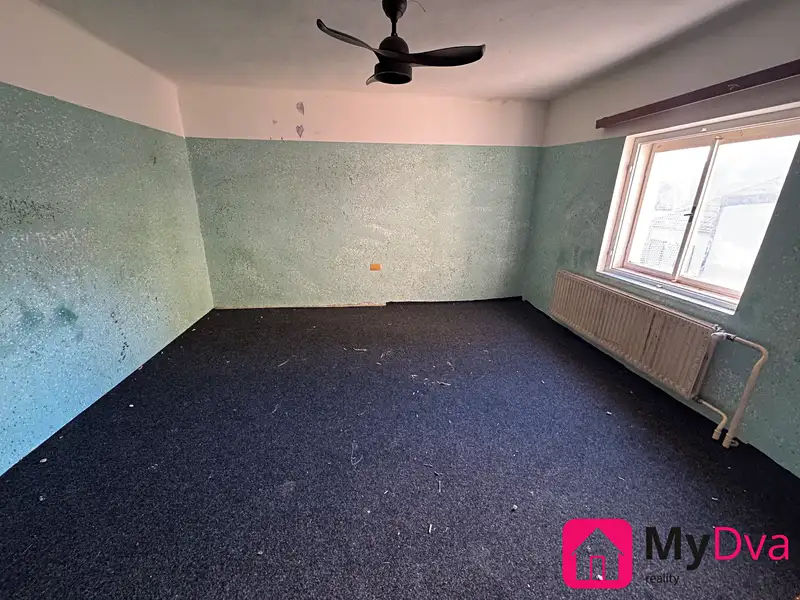 Pronájem rodinného domu 200 m², pozemek 30 m², Znojmo – náhled fotky 3