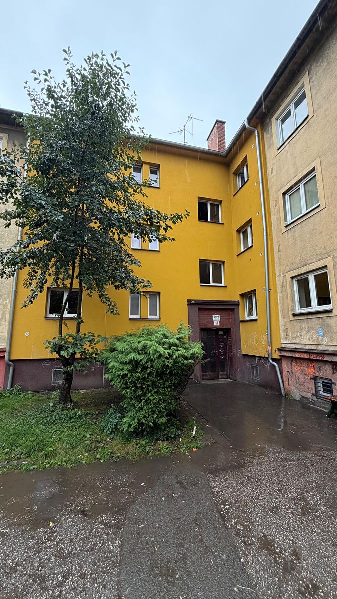 Prodej bytu 2+1 67 m², Karviná – fotka 1 z 3