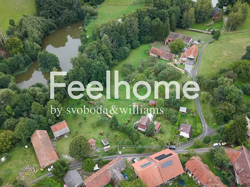 Prodej stavebního pozemku 420 m², Velké Popovice – náhled fotky 1