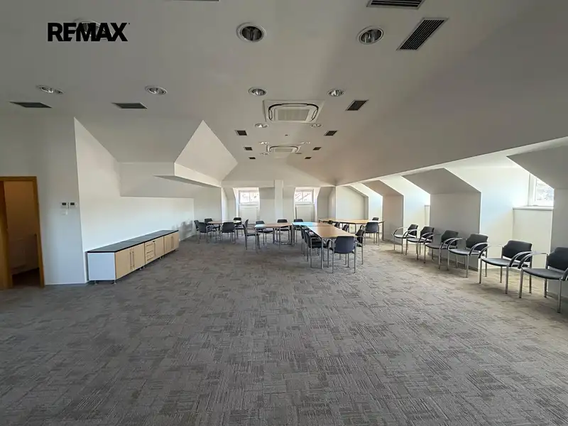 Pronájem kanceláře 114 m², Příbram – náhled fotky 2
