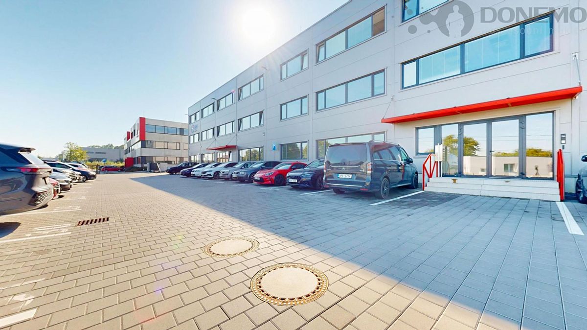 Pronájem kanceláře 265 m²