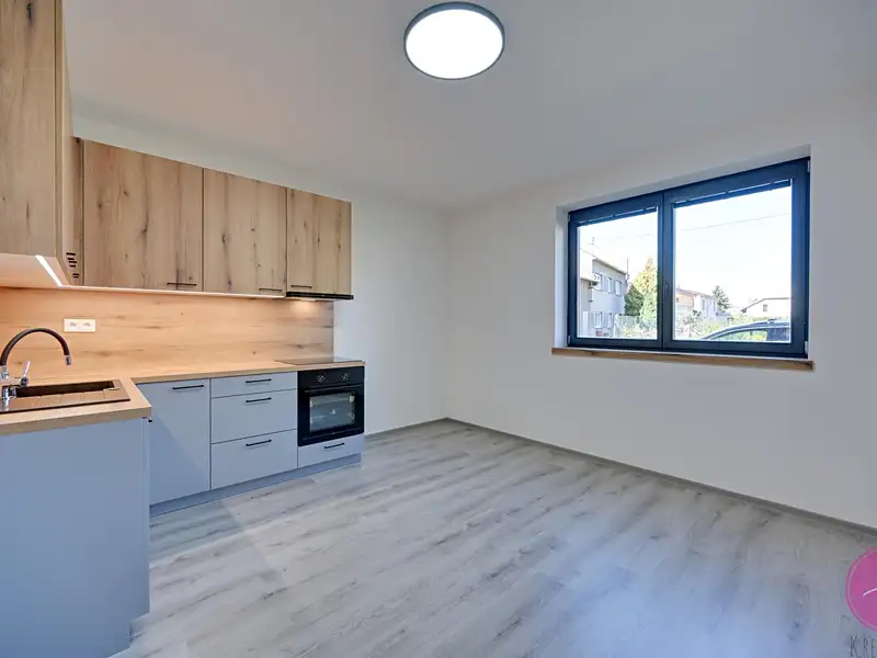 Pronájem bytu 3+kk 51 m², Grygov – náhled fotky 1