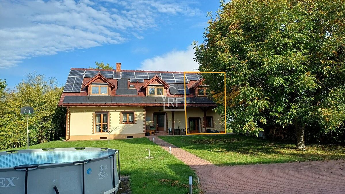 Pronájem bytu 1+kk 30 m², Praskačka – fotka 1 z 3
