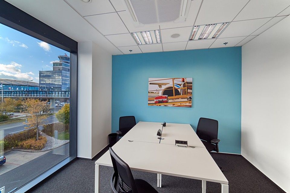 Pronájem kanceláře 45 m² – fotografie 2