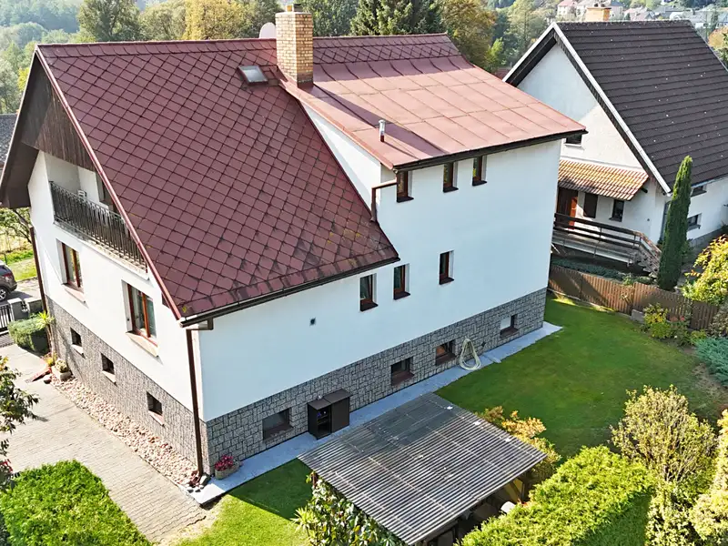Prodej rodinného domu 260 m², pozemek 698 m², Hubenov – náhled fotky 3