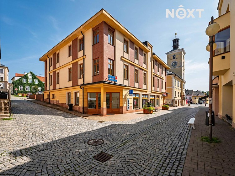 Pronájem bytu 1+kk, 35 m² (1 z 11)