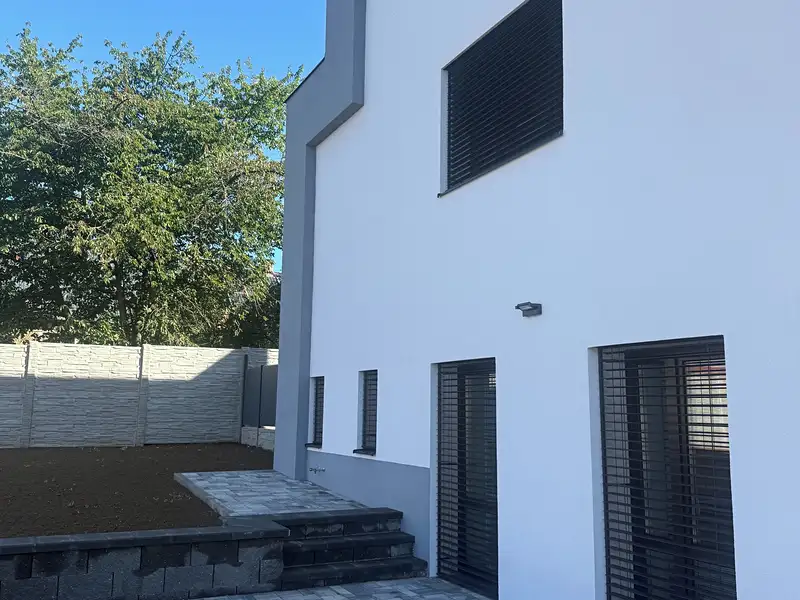 Pronájem bytu 2+1 65 m², Tachlovice – náhled fotky 3