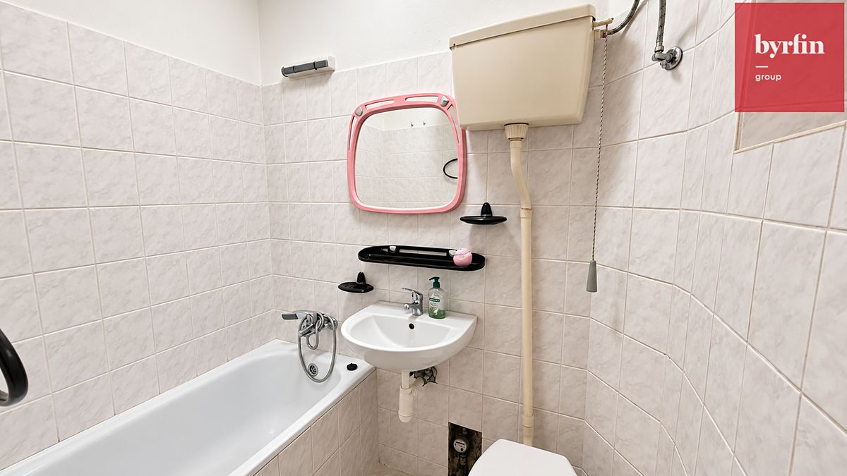 Pronájem bytu 2+kk 32 m² – fotografie 5