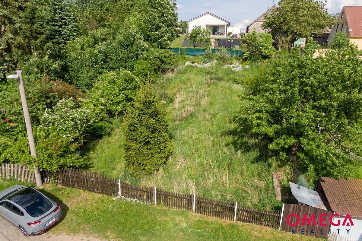 Prodej stavebního pozemku 441 m² – fotografie 2
