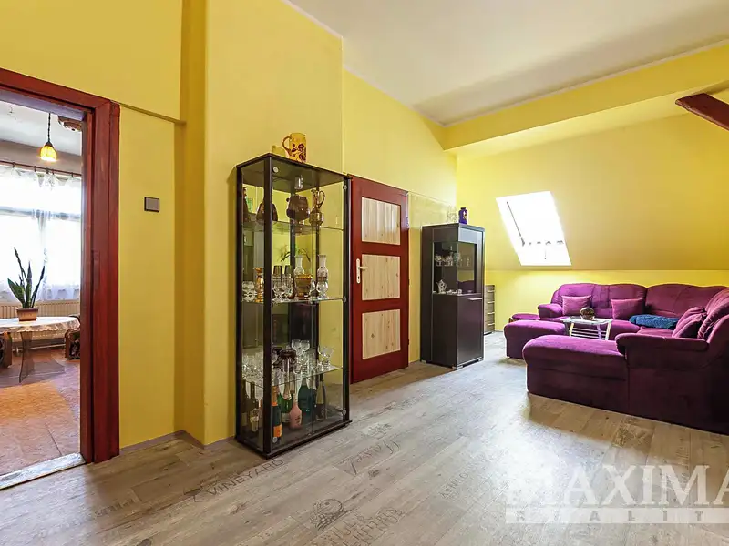 Prodej rodinného domu 354 m², pozemek 1309 m², Raspenava – náhled fotky 3
