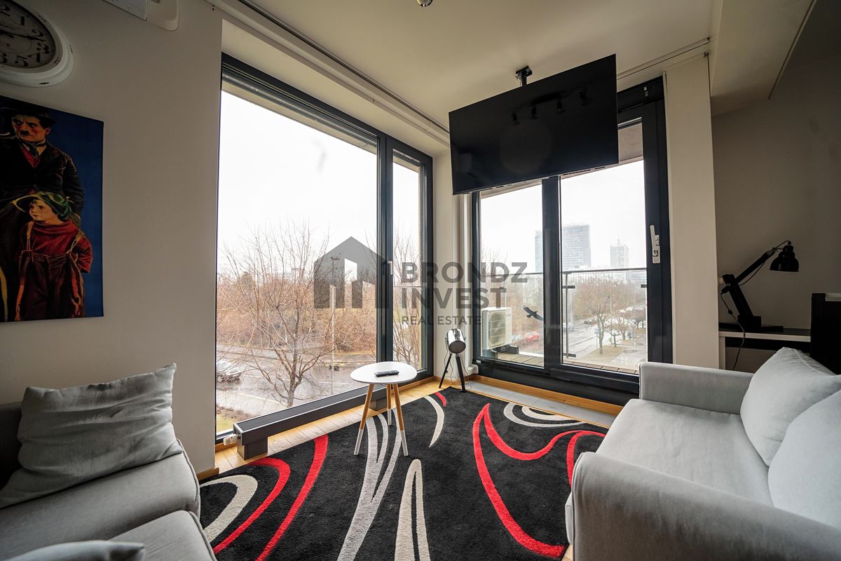 Pronájem bytu 1+kk 47 m² – fotografie 2