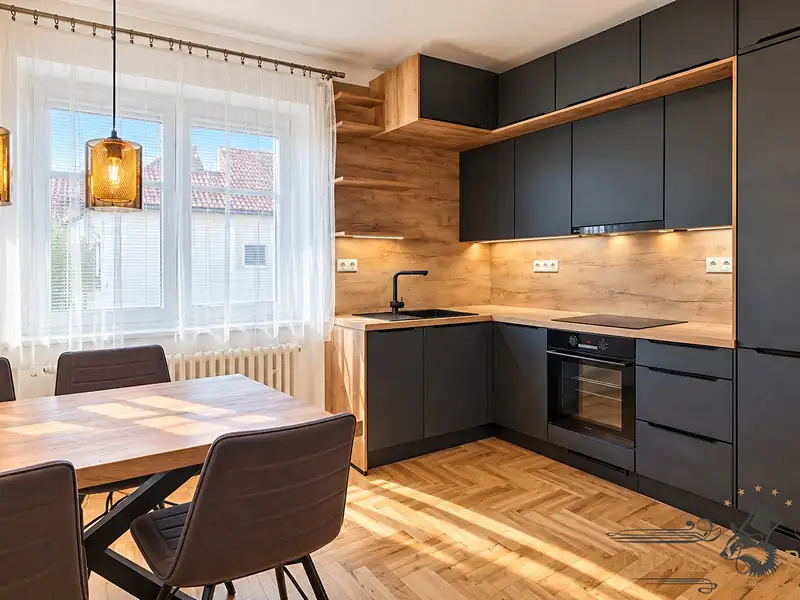 Pronájem bytu 3+kk 78 m², Praha – náhled fotky 2