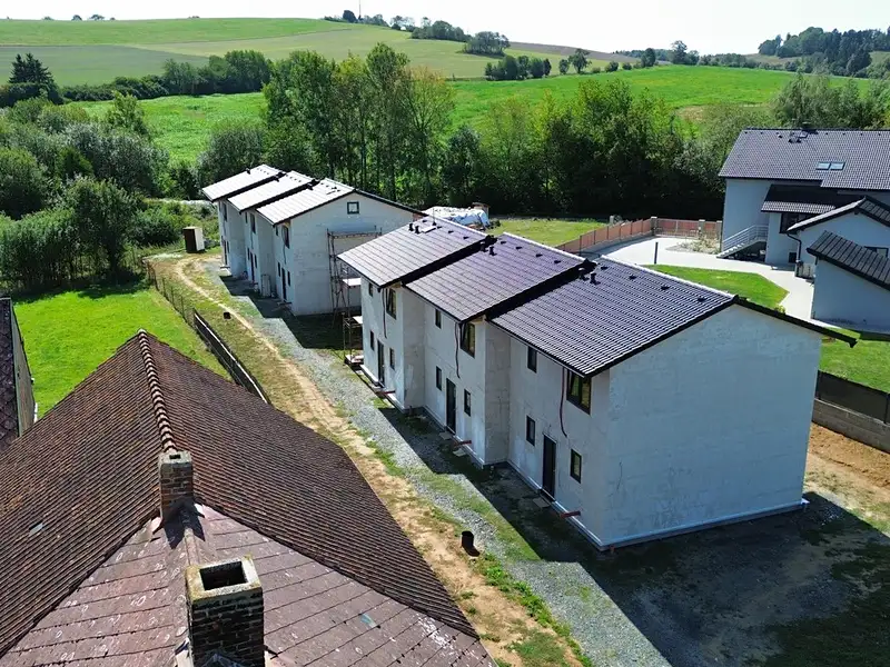 Pronájem bytu 3+kk 75 m², Mrákov – náhled fotky 2