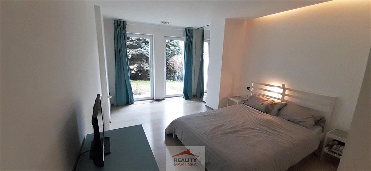 Pronájem bytu 2+kk 48 m²