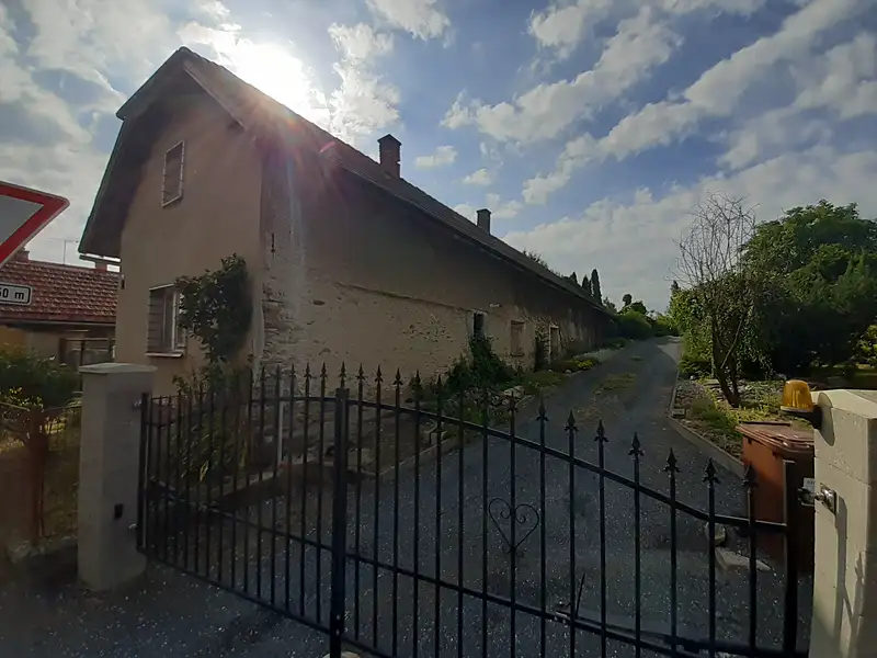 Prodej rodinného domu 74 m², pozemek 546 m², Uhlířské Janovice – náhled fotky 2