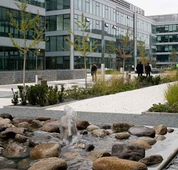 Pronájem komerčního prostoru, 2 041 m² (9 z 12)