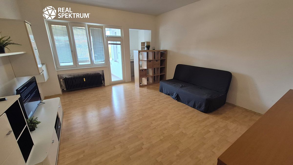 Pronájem bytu 1+kk 39 m² – fotografie 2