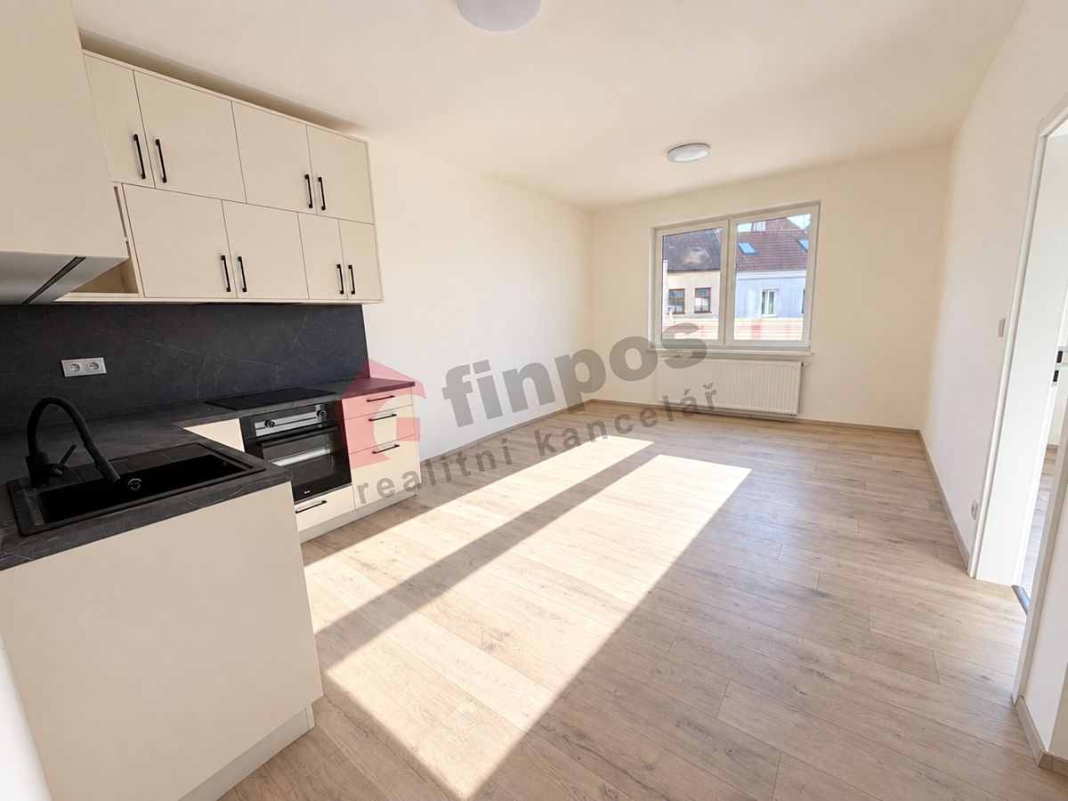 Pronájem bytu 2+kk 59 m², Vlašim – fotka 1 z 3