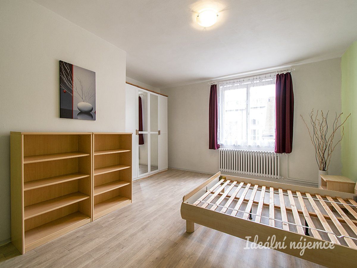 Pronájem bytu 2+1 75 m² – fotografie 4