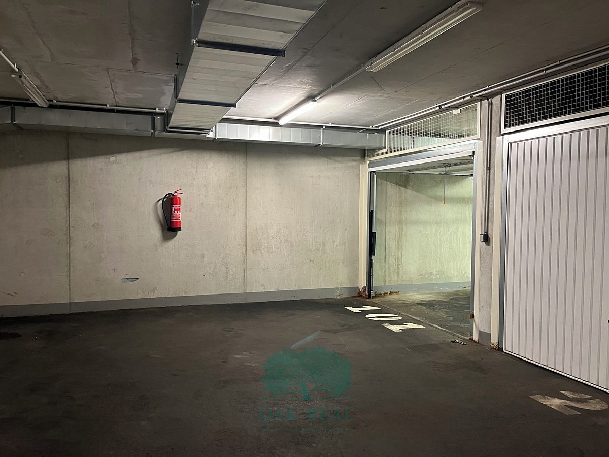 Pronájem garáže 17 m² – fotografie 4