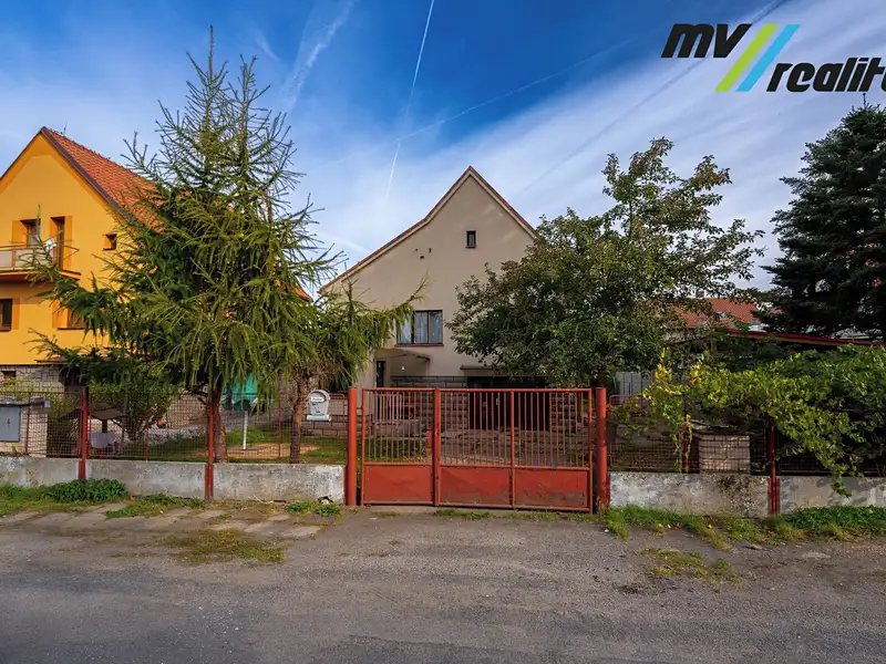 Prodej rodinného domu 91 m², pozemek 783 m², Praha – náhled fotky 2