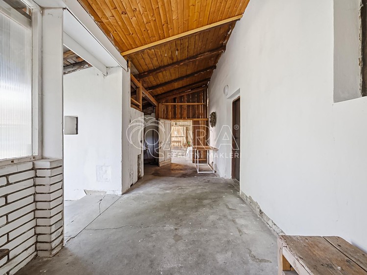 Комерційне приміщення на продаж, 260 м² (49 з 60)