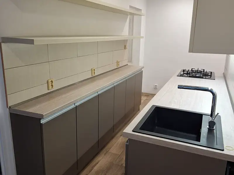 Pronájem bytu 3+1 75 m², Jihlava – náhled fotky 2