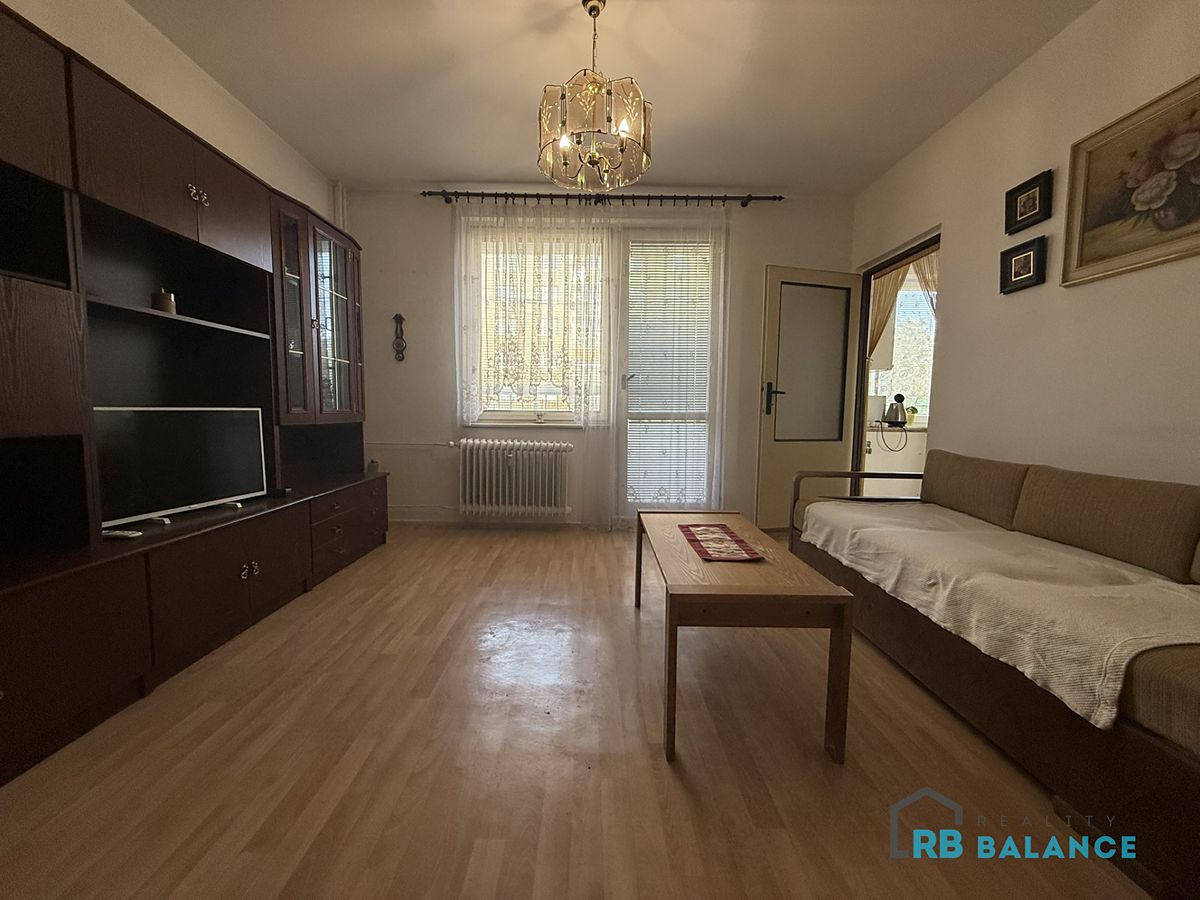 Pronájem bytu 2+1 62 m² – fotografie 2