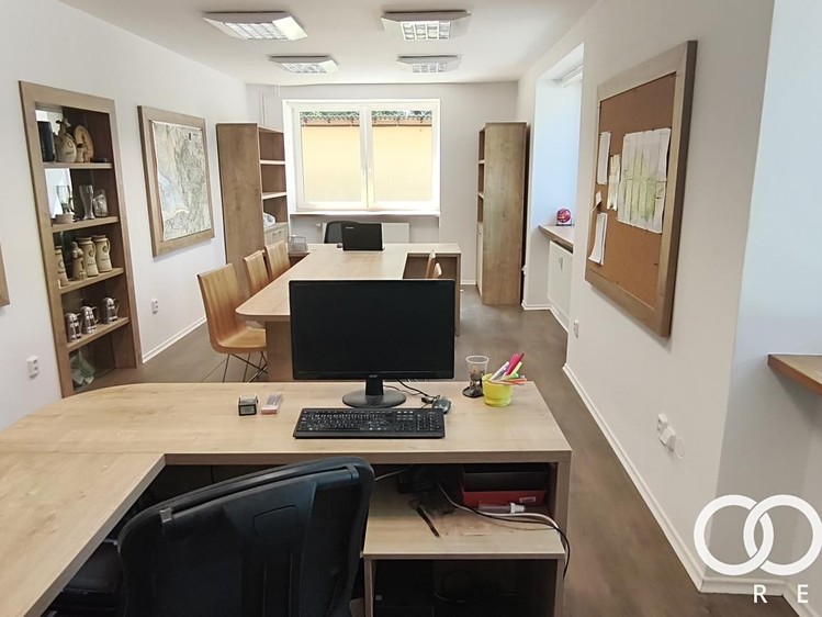 Комерційне приміщення в оренду, 90 м² (2 з 7)