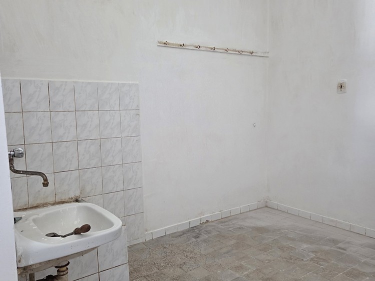 Dražba komerčního prostoru, 424 m² (12 z 46)