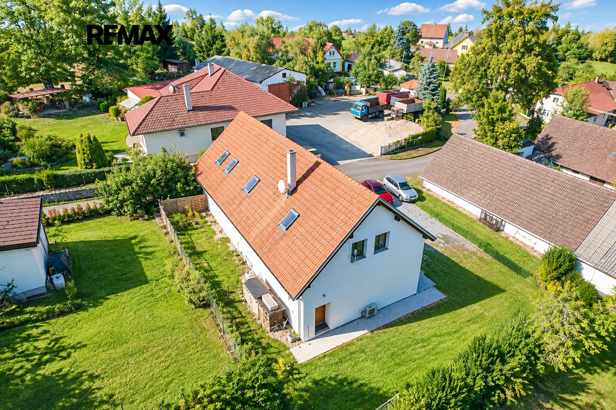 Prodej rodinného domu 232 m², pozemek 156 m²
