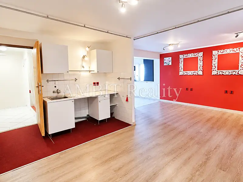Pronájem kanceláře 60 m², Praha – náhled fotky 2