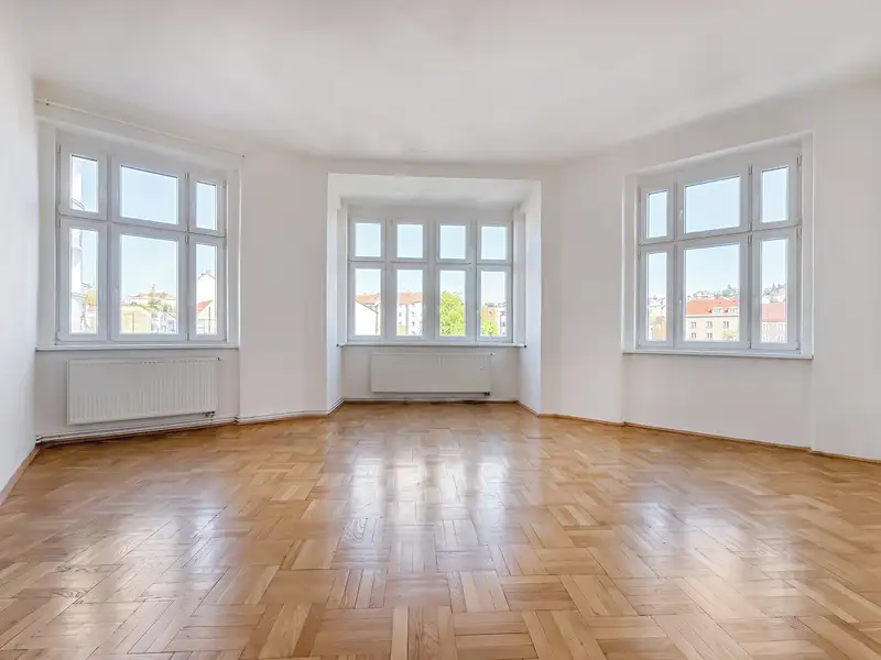 Prodej bytu 3+1, 92 m², Praha 8, Praha