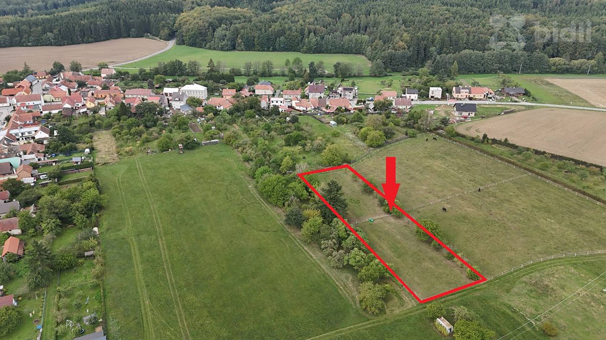 Prodej stavebního pozemku 1938 m², Podomí – fotka 1 z 3